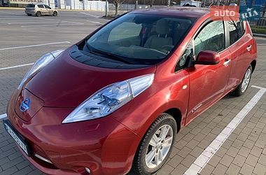 Хэтчбек Nissan Leaf 2012 в Сумах