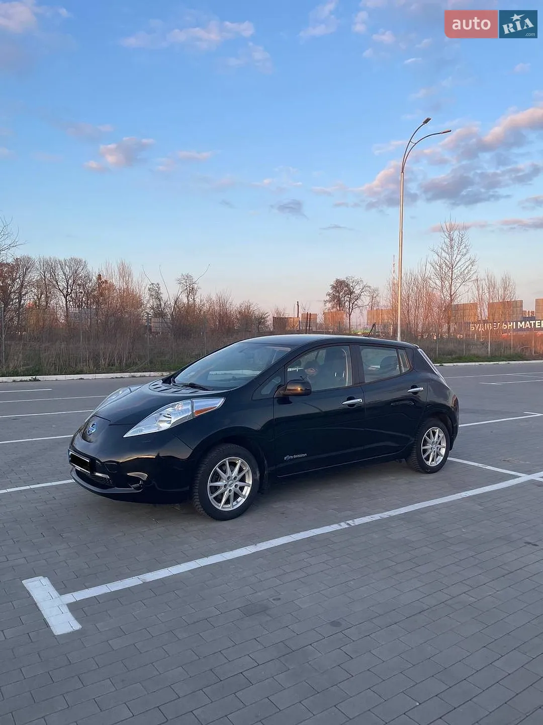 2014 Nissan Leaf - мініатюра 2