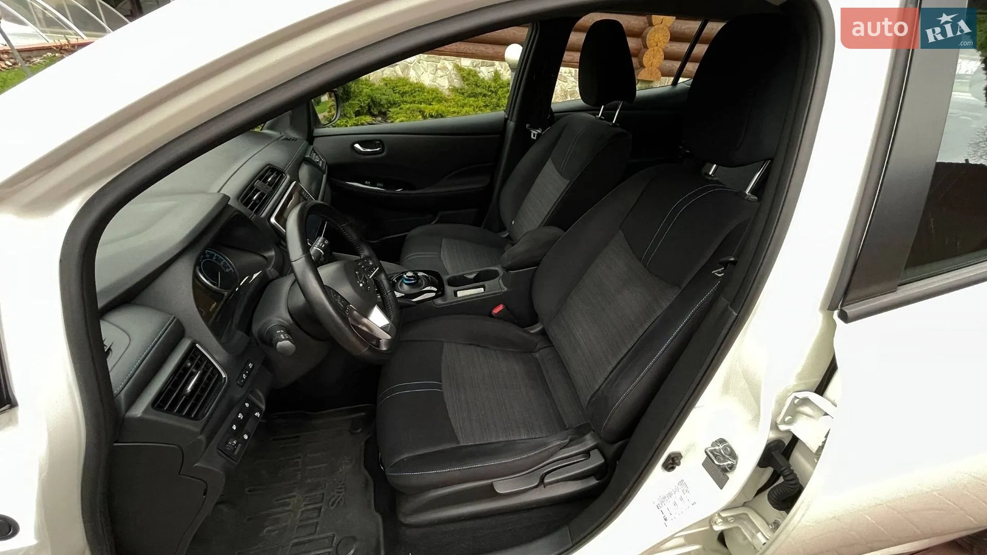 2020 Nissan Leaf - мініатюра 18