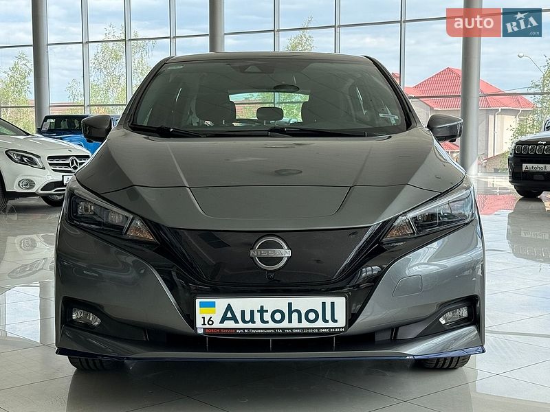 Nissan Leaf 2025