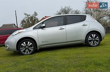 Хетчбек Nissan Leaf 2016 в Миргороді