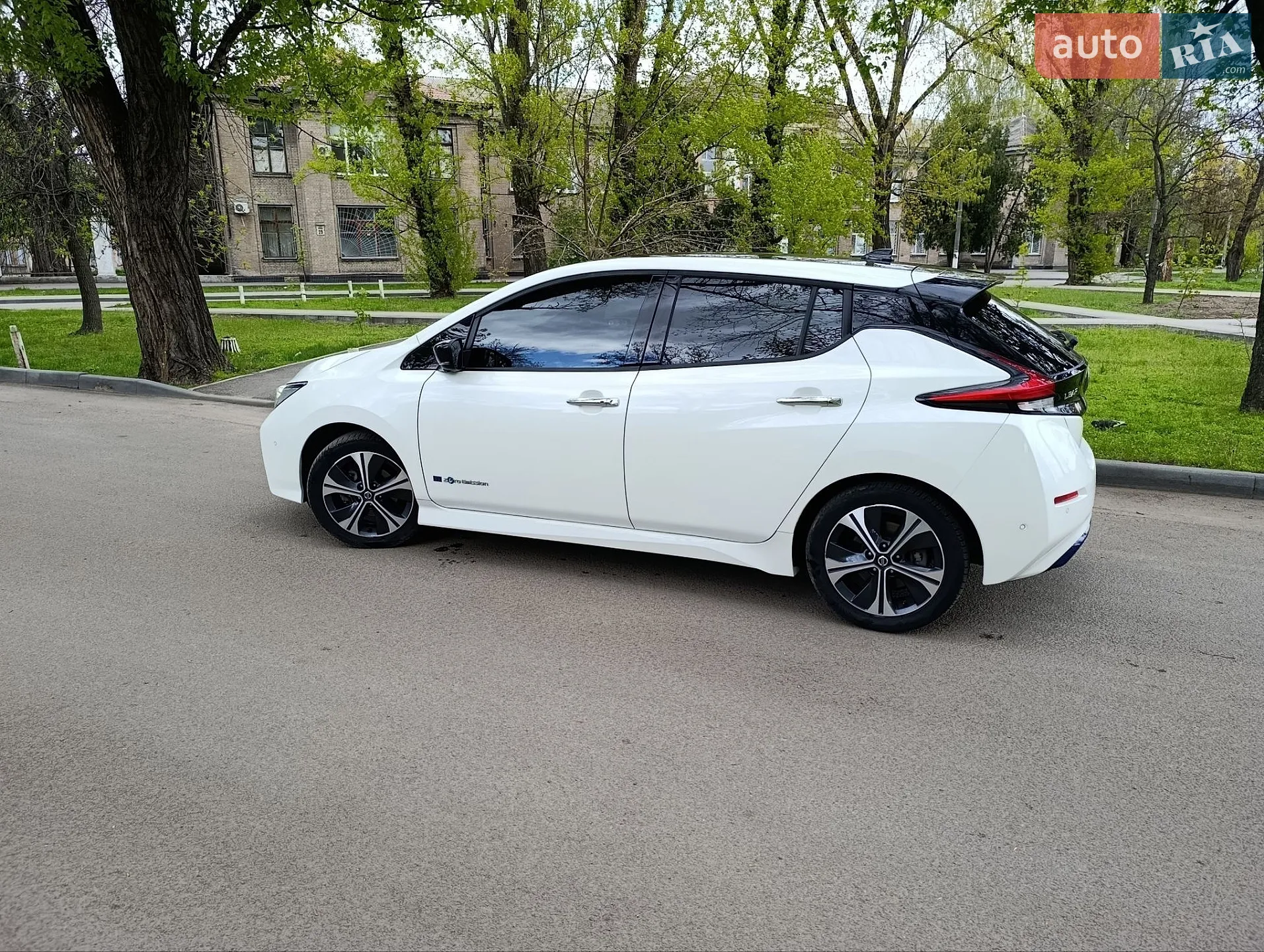 2018 Nissan Leaf - мініатюра 15
