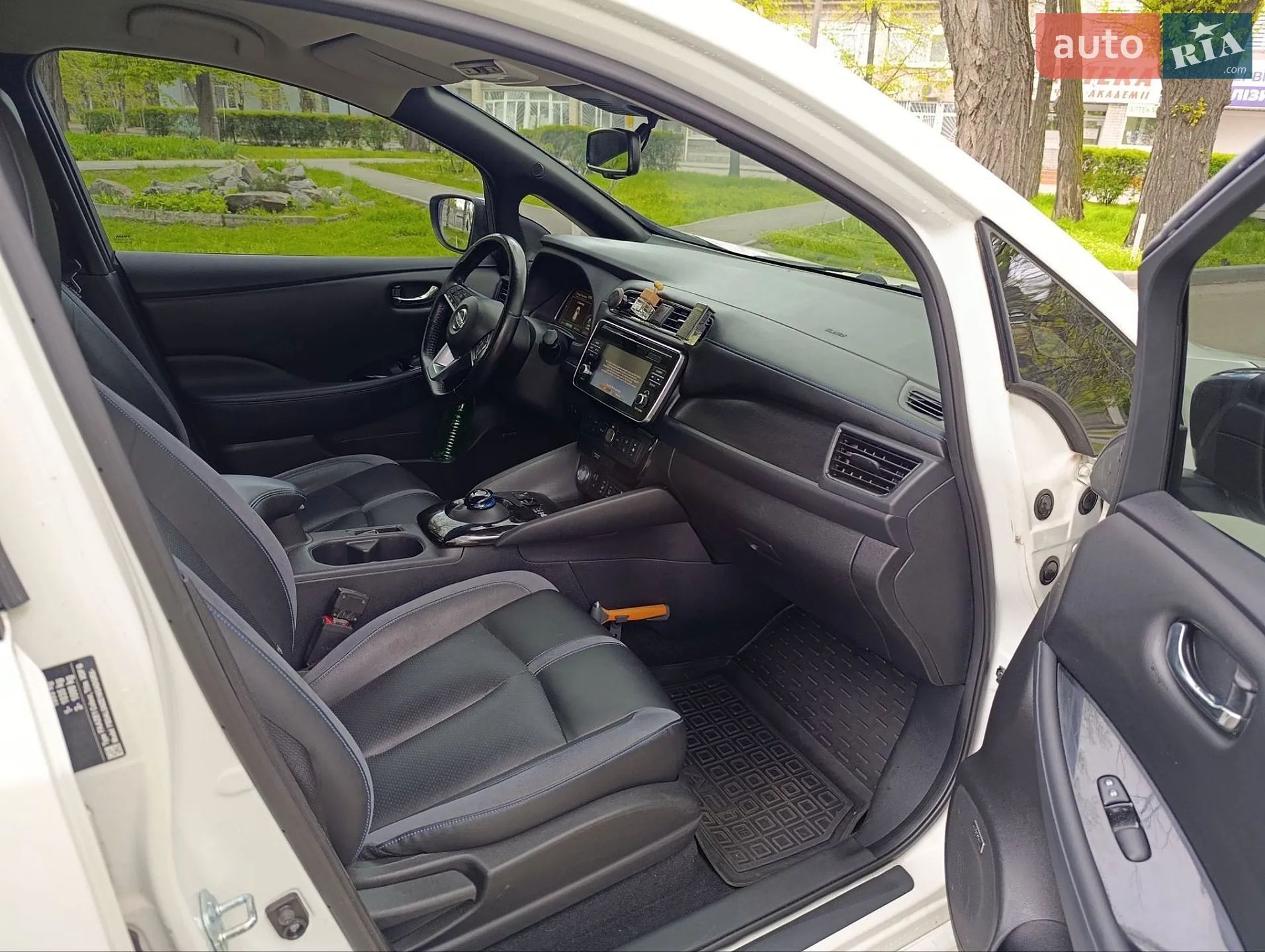 2018 Nissan Leaf - мініатюра 24