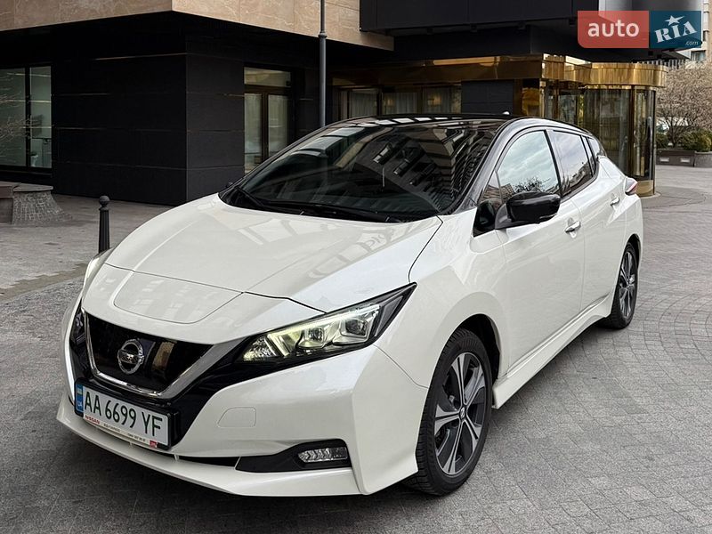 Nissan Leaf 2022