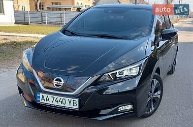 Хетчбек Nissan Leaf 2021 в Києві