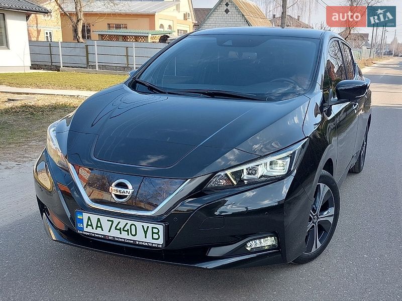 Nissan Leaf 2021