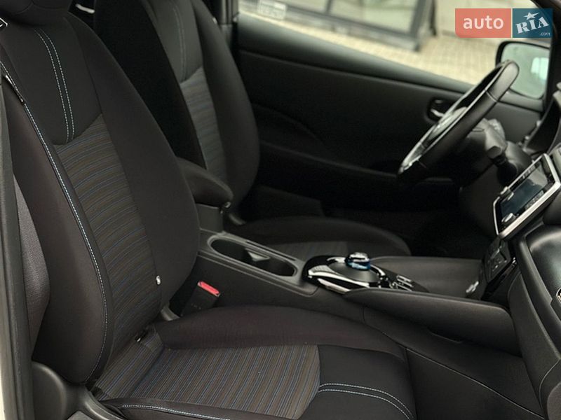 Хетчбек Nissan Leaf 2019 в Харкові