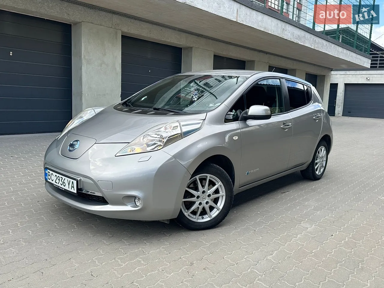 2015 Nissan Leaf - мініатюра 14