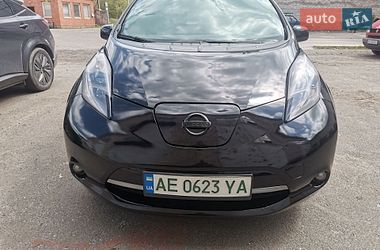 Хетчбек Nissan Leaf 2013 в Кривому Розі