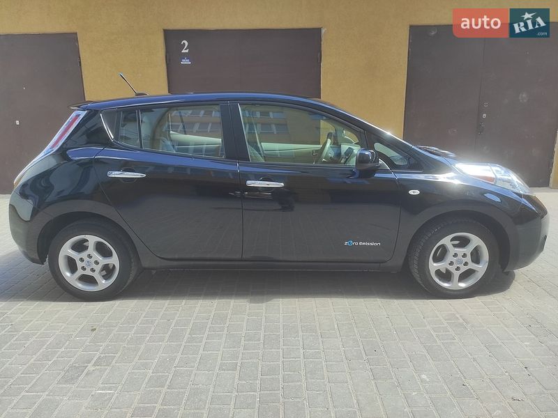 Nissan Leaf 2012