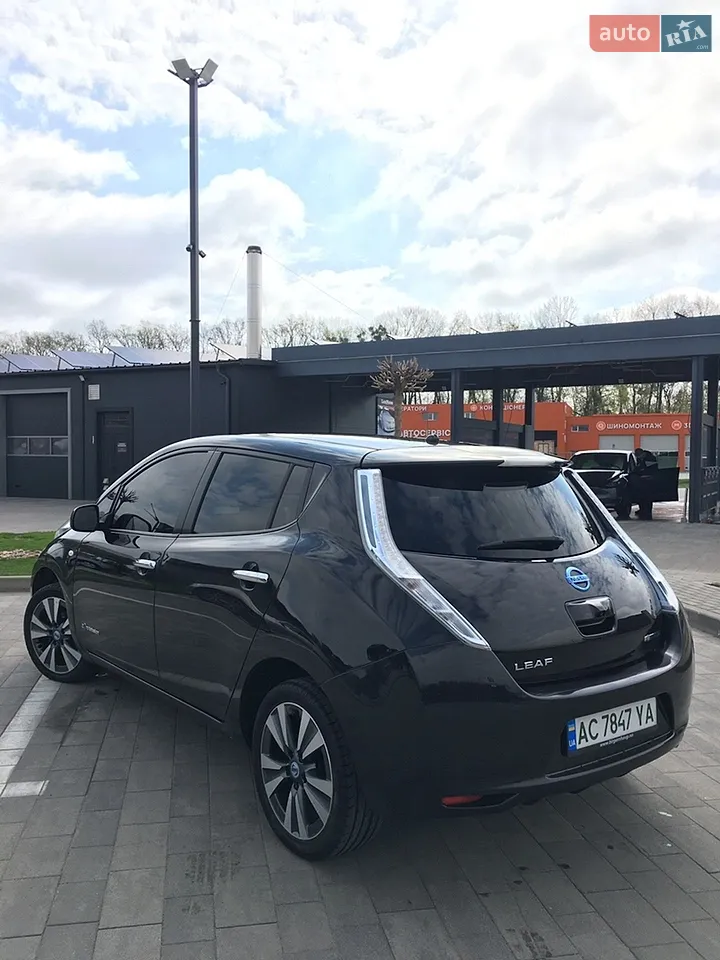 2013 Nissan Leaf - мініатюра 4