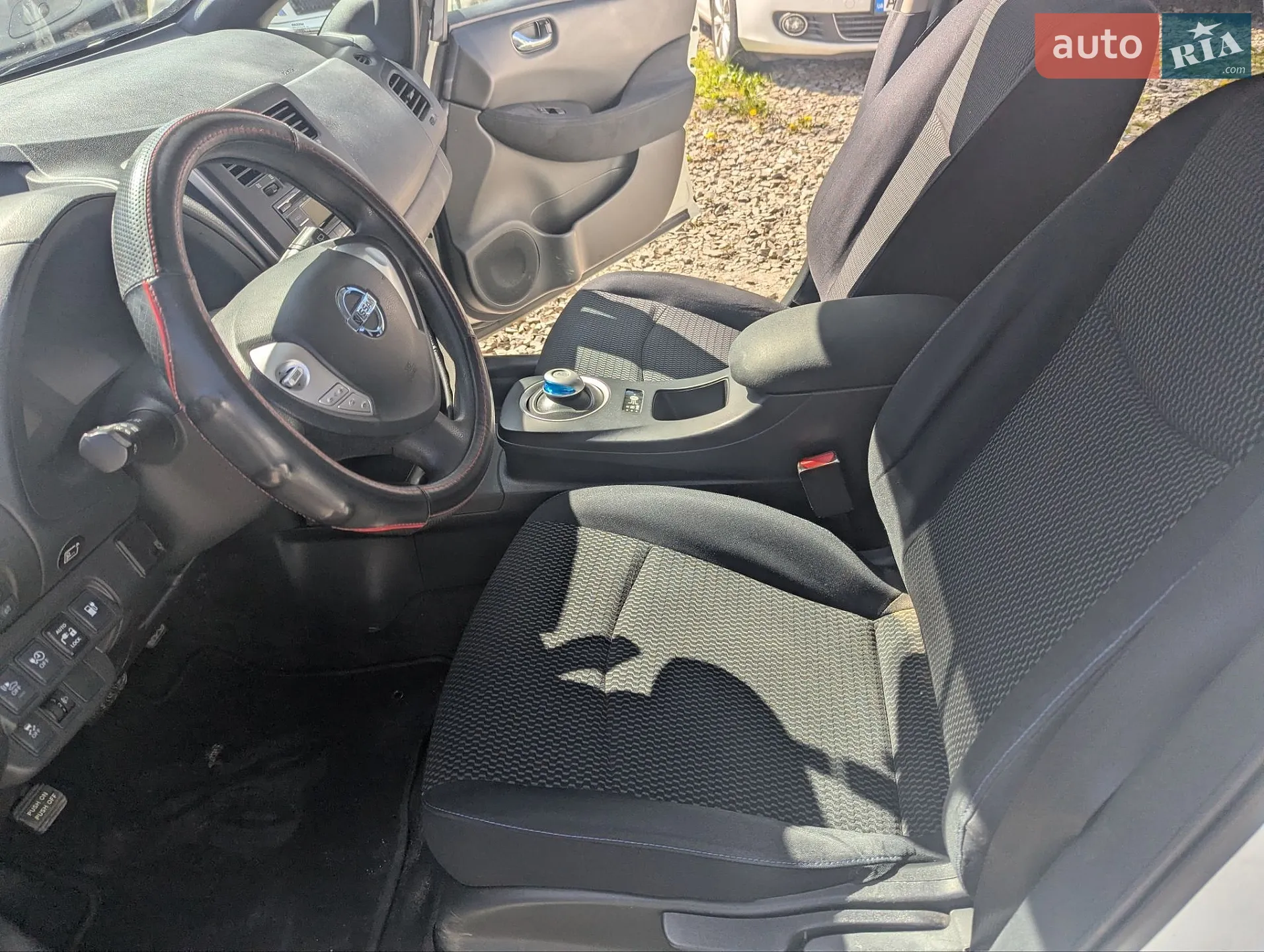 2016 Nissan Leaf - мініатюра 14