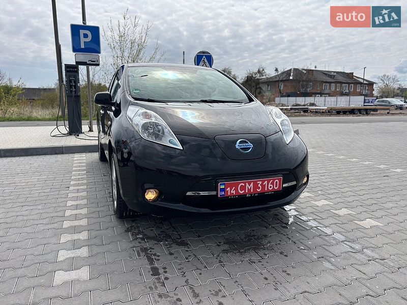 Хэтчбек Nissan Leaf 2014 в Владимире