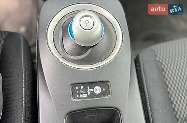 Хэтчбек Nissan Leaf 2014 в Владимире