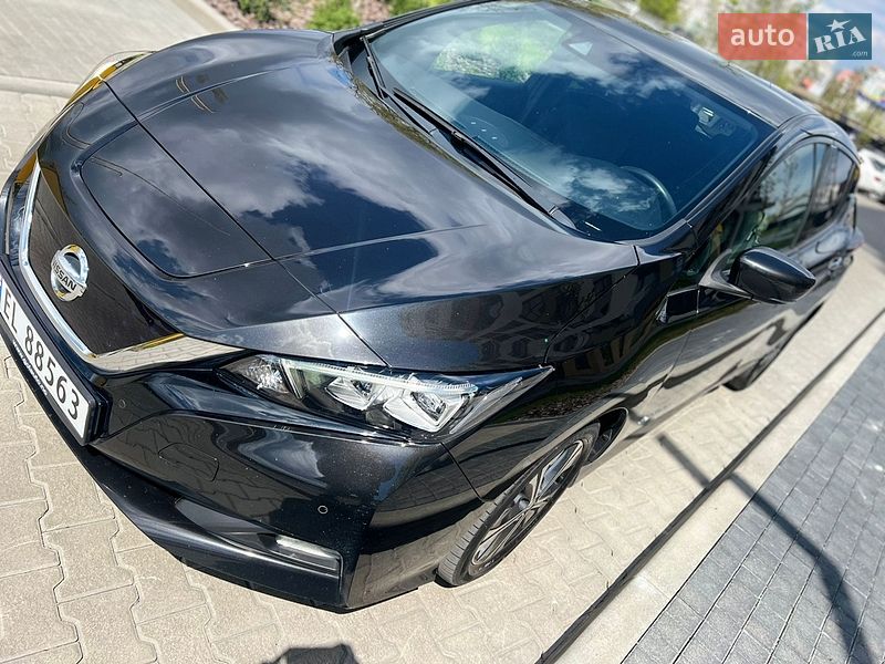 Хэтчбек Nissan Leaf 2018 в Кропивницком