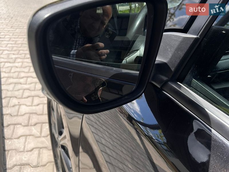Хэтчбек Nissan Leaf 2018 в Кропивницком