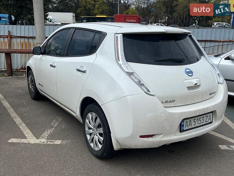 Nissan Leaf 2013