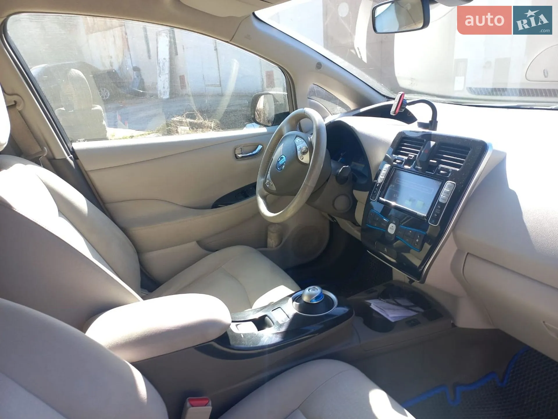 2012 Nissan Leaf - мініатюра 9