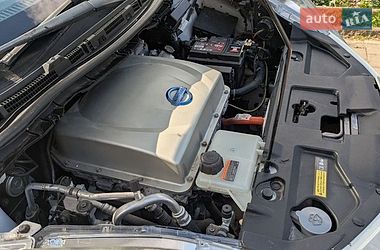 Хетчбек Nissan Leaf 2015 в Рівному