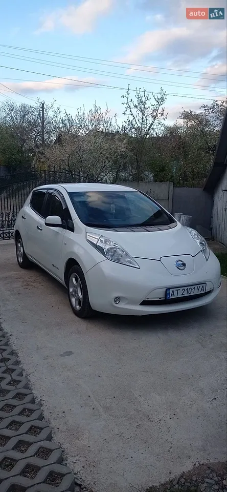 2016 Nissan Leaf - мініатюра 11