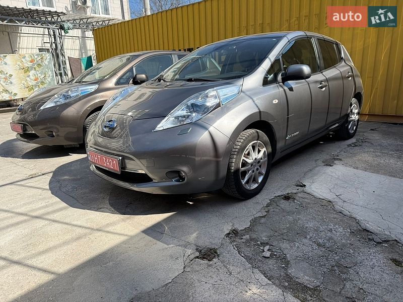 Nissan Leaf 2015