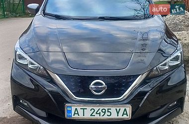 Хэтчбек Nissan Leaf 2019 в Калуше
