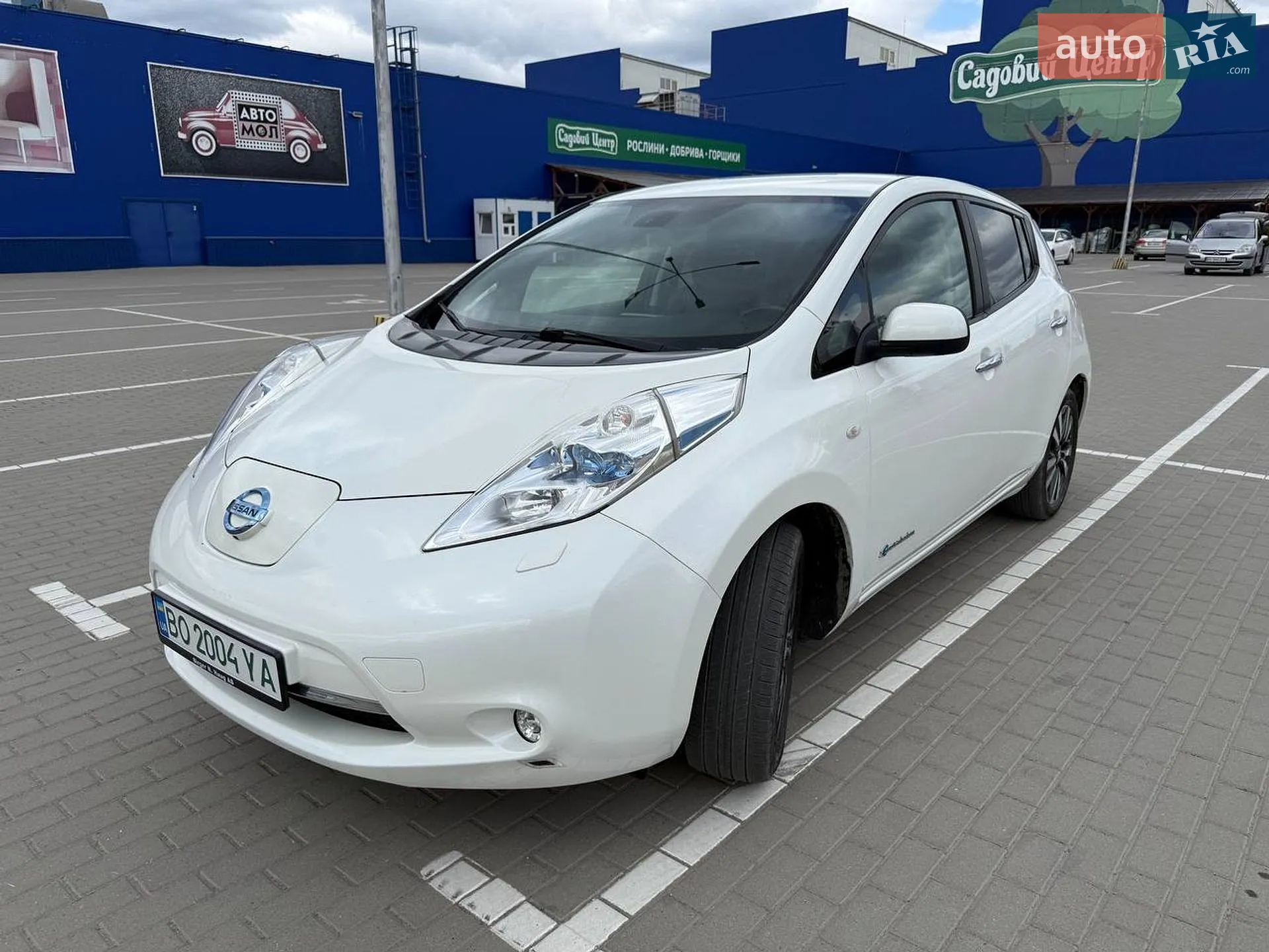 2017 Nissan Leaf - мініатюра 5