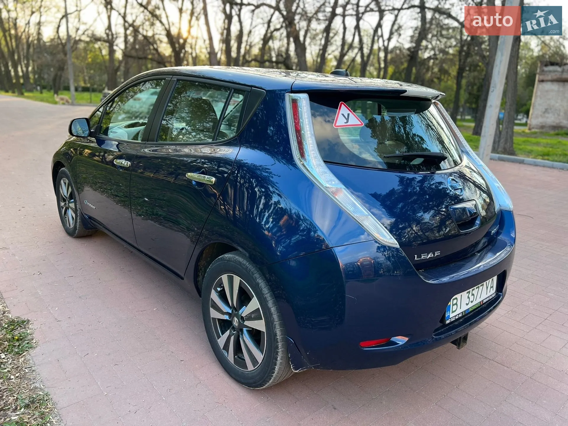 2016 Nissan Leaf - мініатюра 8