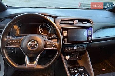 Хэтчбек Nissan Leaf 2020 в Смыге фото 20 Хэтчбек Nissan Leaf 2020 в Смыге