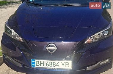 Хэтчбек Nissan Leaf 2023 в Черноморске