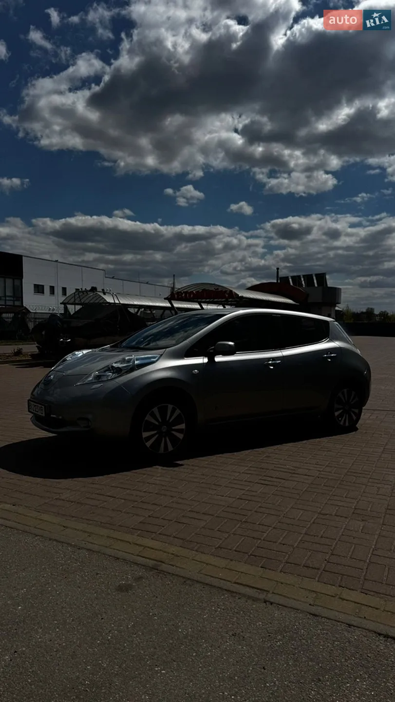 2014 Nissan Leaf - мініатюра 4