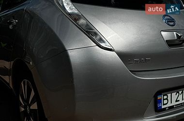 Хетчбек Nissan Leaf 2014 в Полтаві