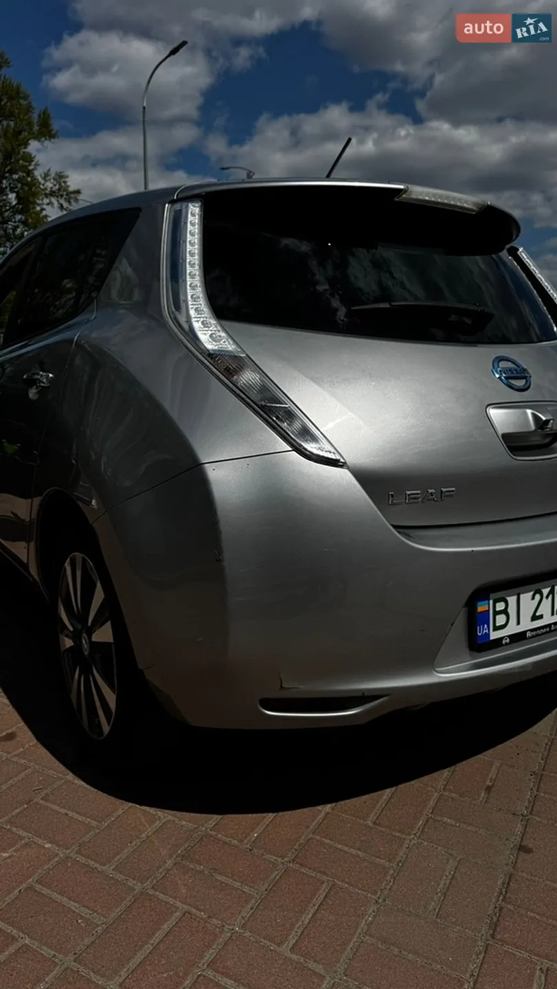 2014 Nissan Leaf - мініатюра 20