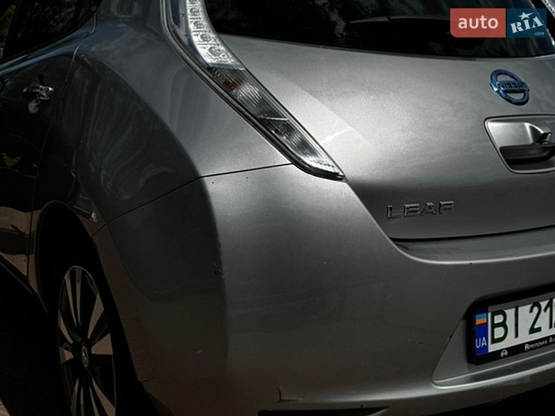 Хетчбек Nissan Leaf 2014 в Полтаві