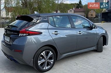 Хэтчбек Nissan Leaf 2022 в Ровно