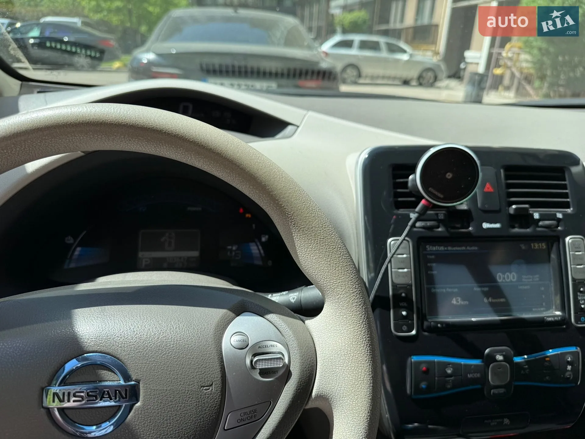 2011 Nissan Leaf - мініатюра 28
