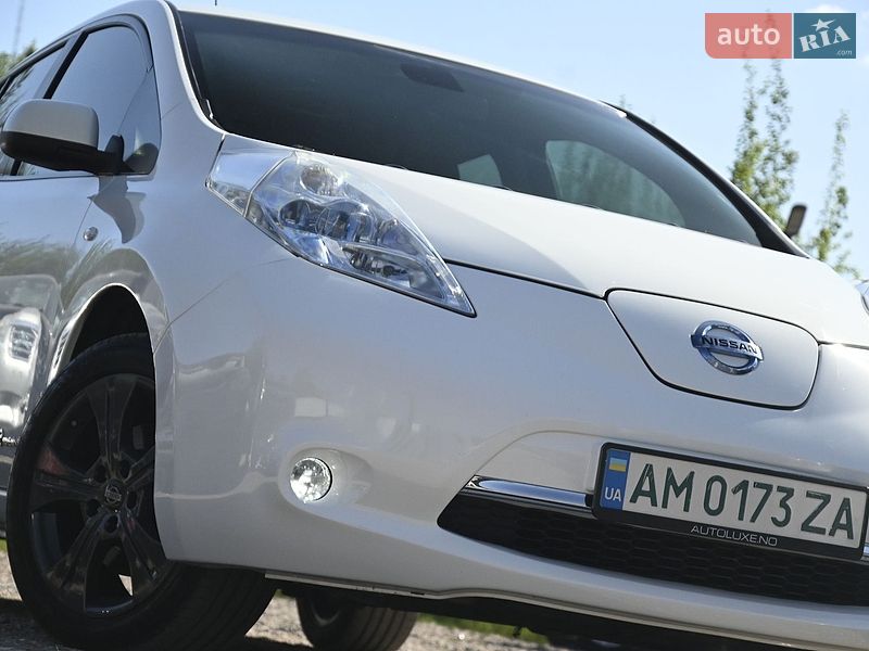 Хэтчбек Nissan Leaf 2016 в Бердичеве