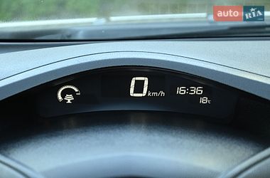 Хэтчбек Nissan Leaf 2016 в Бердичеве