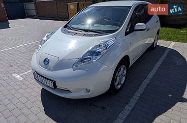 Хэтчбек Nissan Leaf 2012 в Виннице
