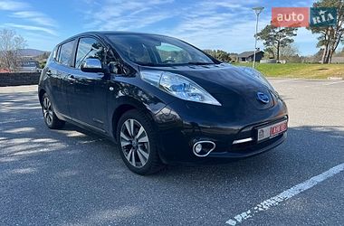 Хэтчбек Nissan Leaf 2014 в Умани