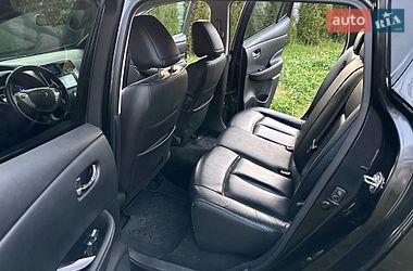 Хэтчбек Nissan Leaf 2016 в Днепре