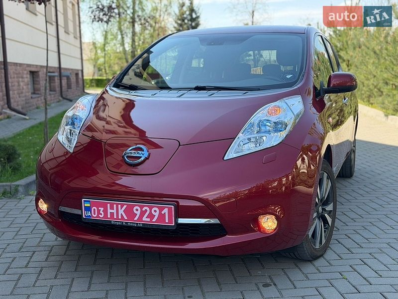 Хэтчбек Nissan Leaf 2017 в Золочеве