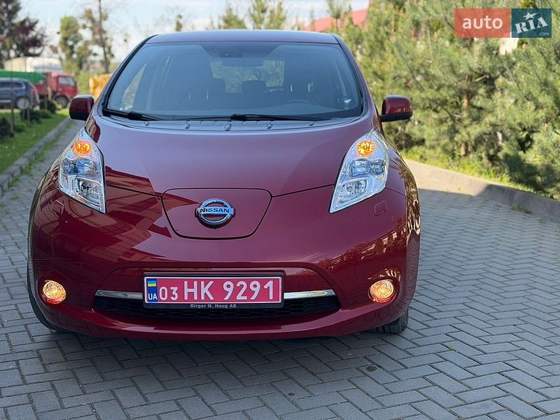Хэтчбек Nissan Leaf 2017 в Золочеве