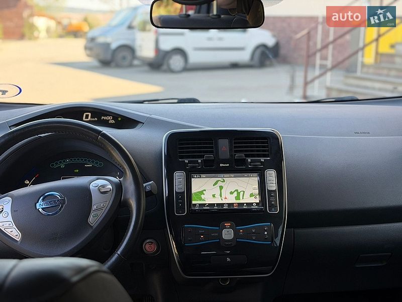 Хэтчбек Nissan Leaf 2017 в Золочеве