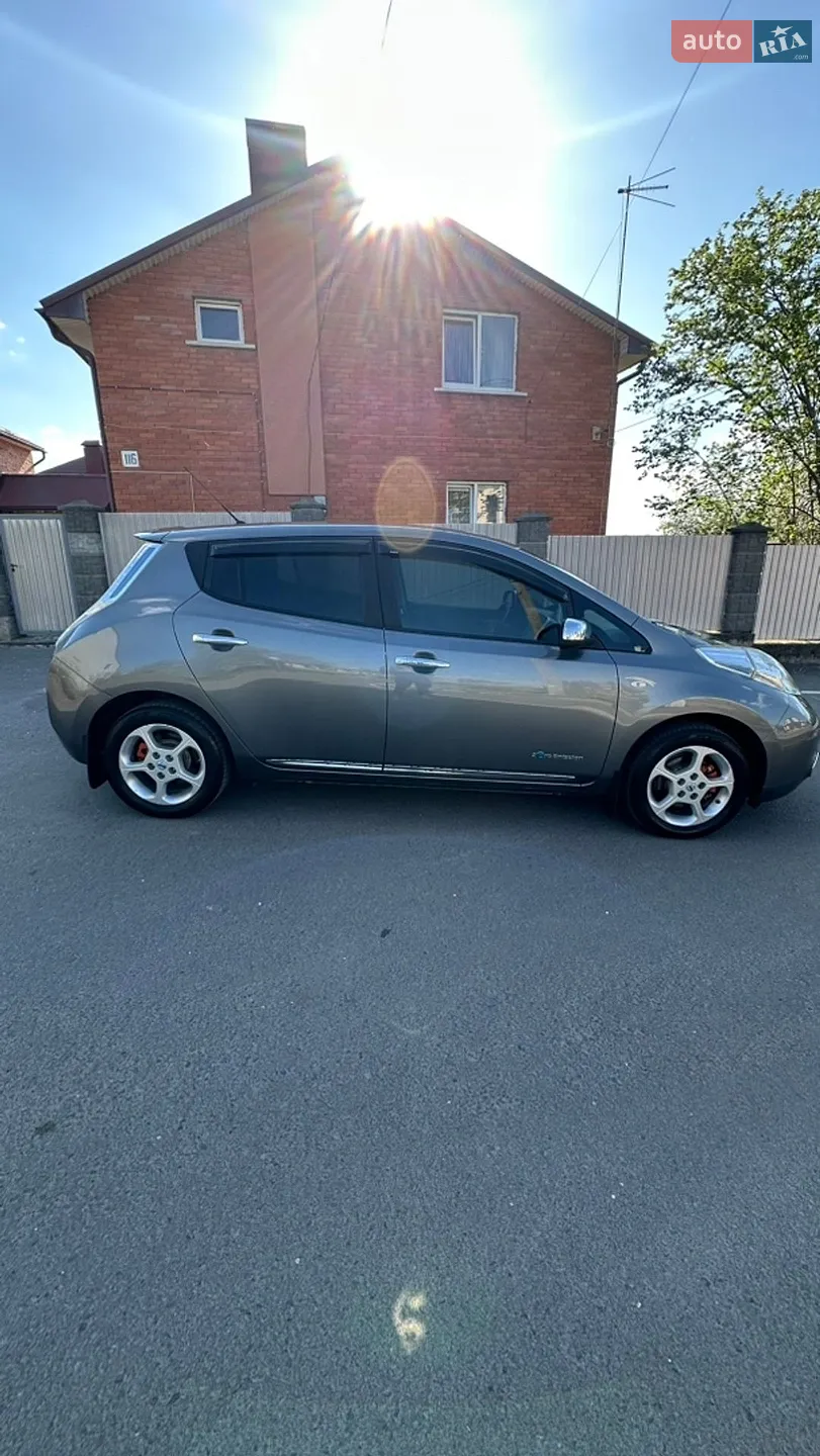 2014 Nissan Leaf - мініатюра 3