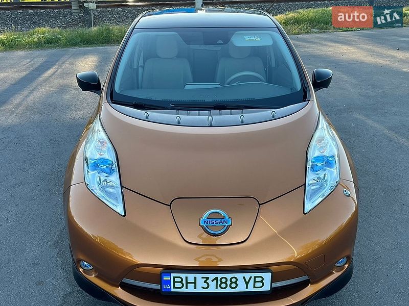 Хэтчбек Nissan Leaf 2016 в Одессе фото 10 Хэтчбек Nissan Leaf 2016 в Одессе