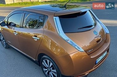Хэтчбек Nissan Leaf 2016 в Одессе фото 20 Хэтчбек Nissan Leaf 2016 в Одессе