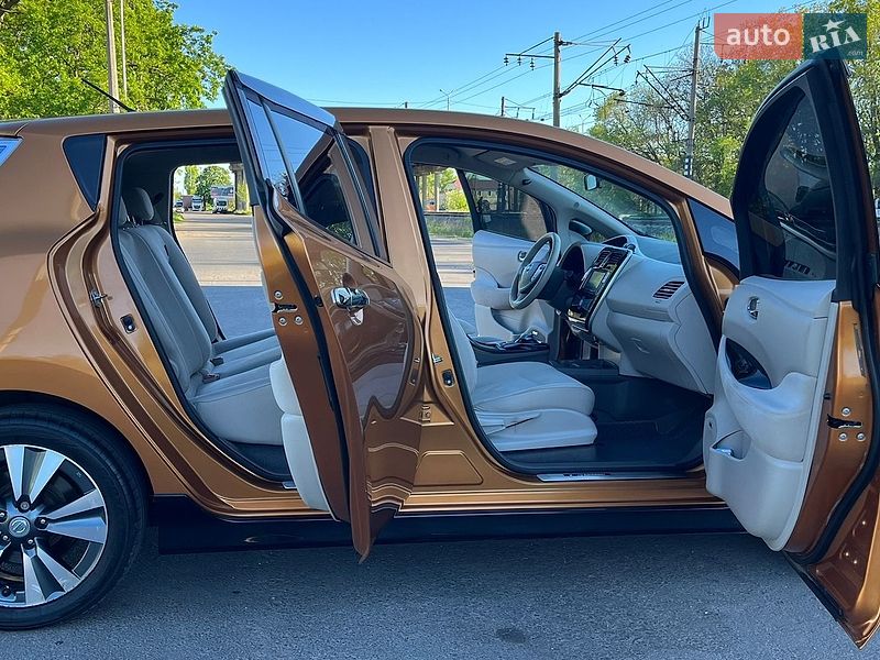 Хэтчбек Nissan Leaf 2016 в Одессе фото 36 Хэтчбек Nissan Leaf 2016 в Одессе