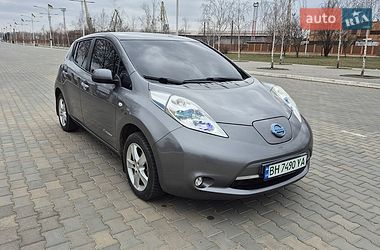 Хэтчбек Nissan Leaf 2016 в Измаиле