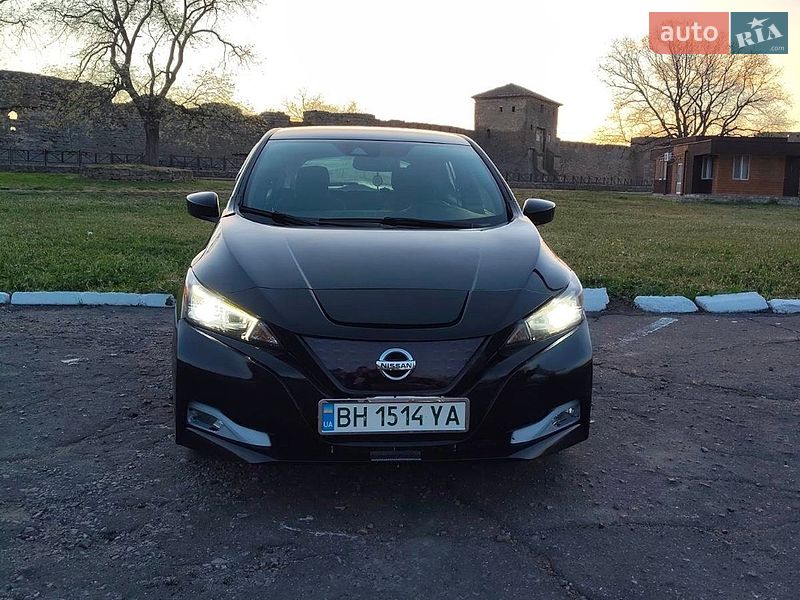 Хэтчбек Nissan Leaf 2018 в Белгороде-Днестровском